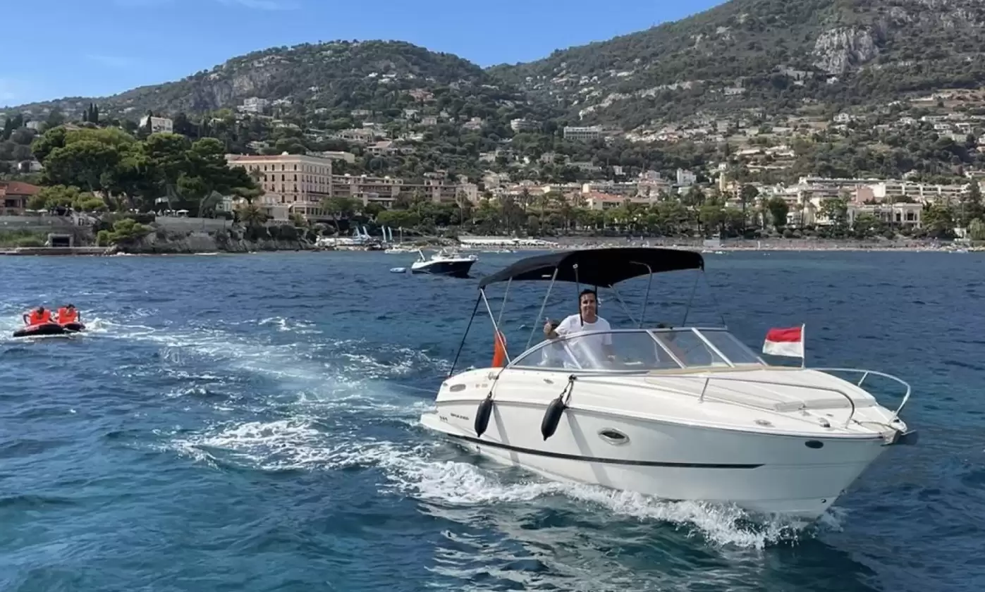 Bayliner 642 Cuddy Rental in Monaco – Stellana Motorboat with or without Captain