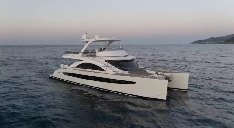 Rent VG 62 Motor Catamaran in Port Hercule, Monaco | Luxury Boat Charter