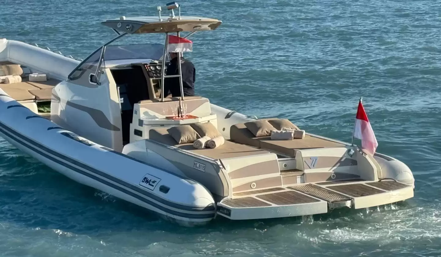 RIB Rental Monaco – Bwa LUXURIA 44 (Refit 2024) with Captain
