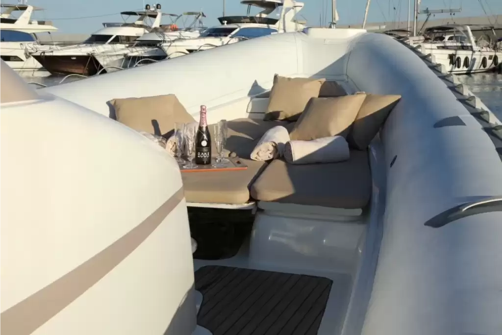 Bwa LUXURIA 44 refit 2024 - 2006-4