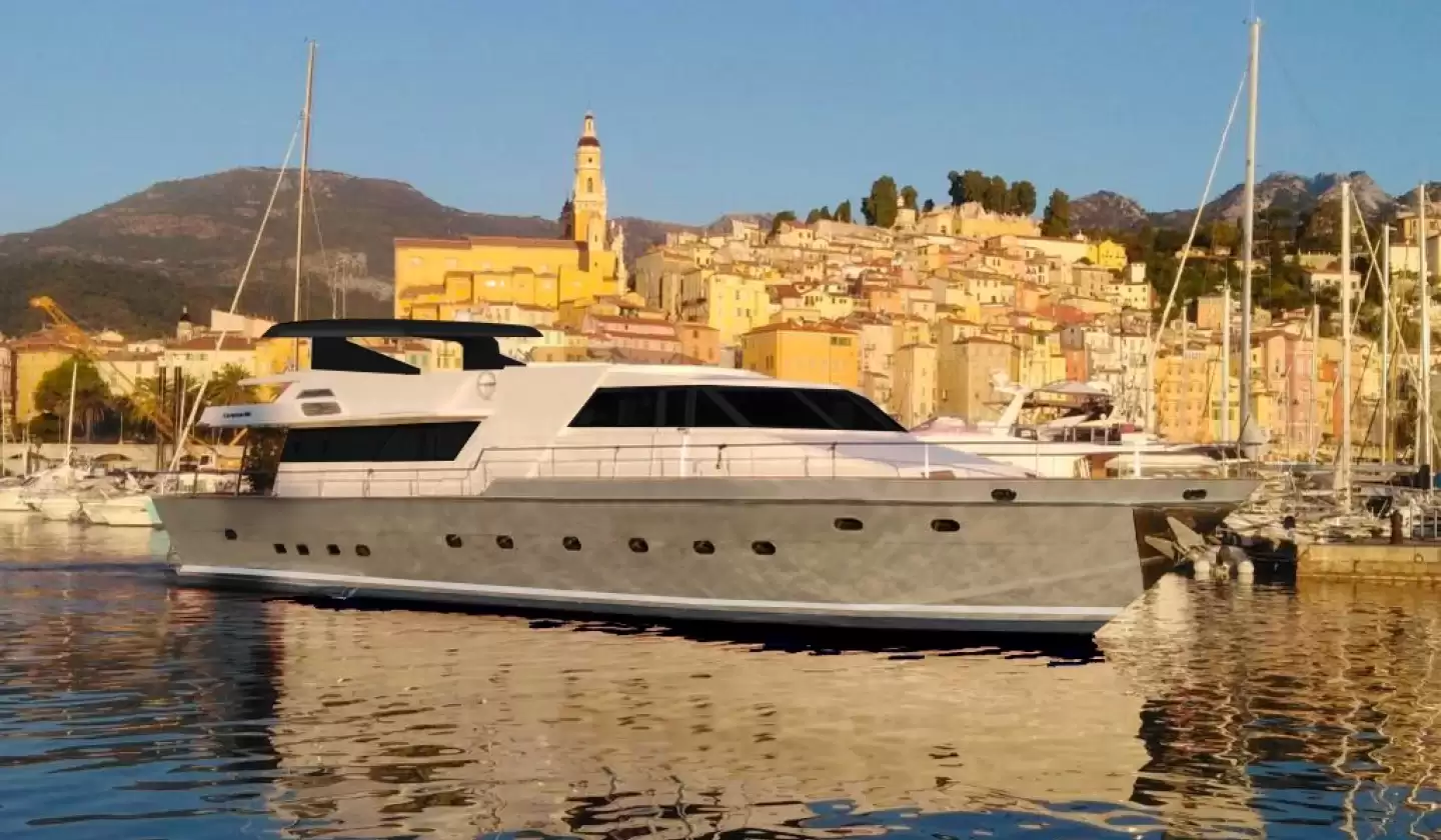 Luxury Yacht Rental Monaco – Canados 90’ “Zaffiro” with Captain