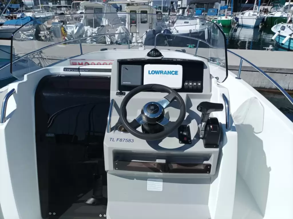 Jeanneau Cap Camarat 6.5 CC Serie 3 - 2019-4