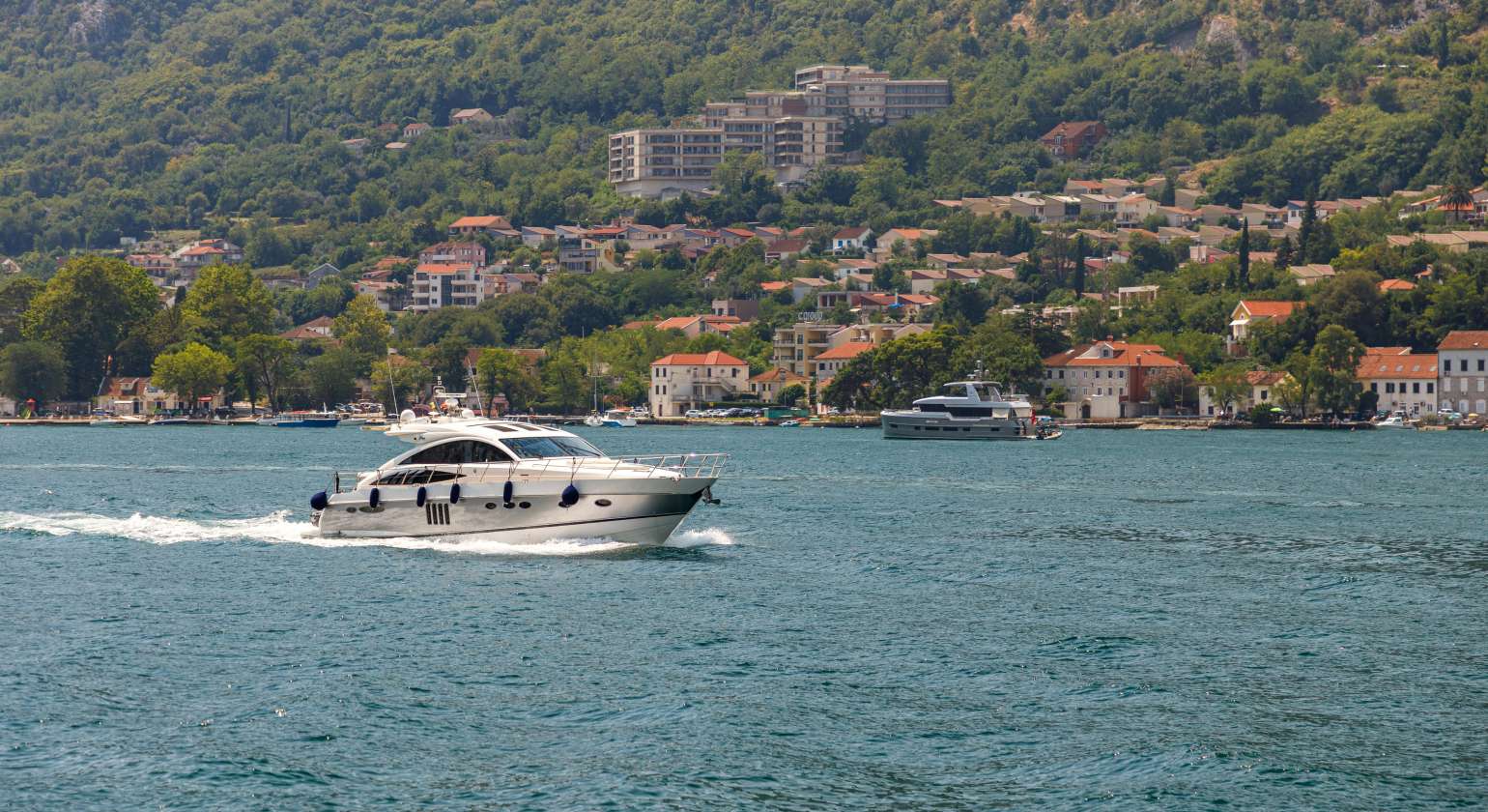 Business Retreat Yacht Experience in Monaco for Elite Corporate Gatherings