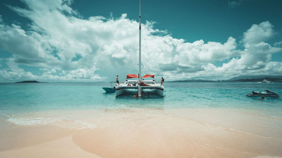 7 Reasons to Book a Catamaran Rental in Monaco